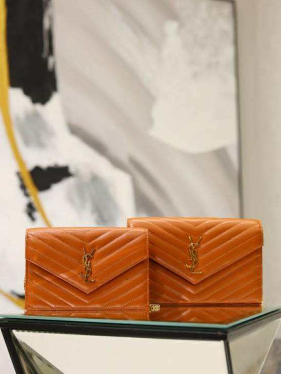 Picture of Saint Laurent Handbags _SKUfw239636068fw